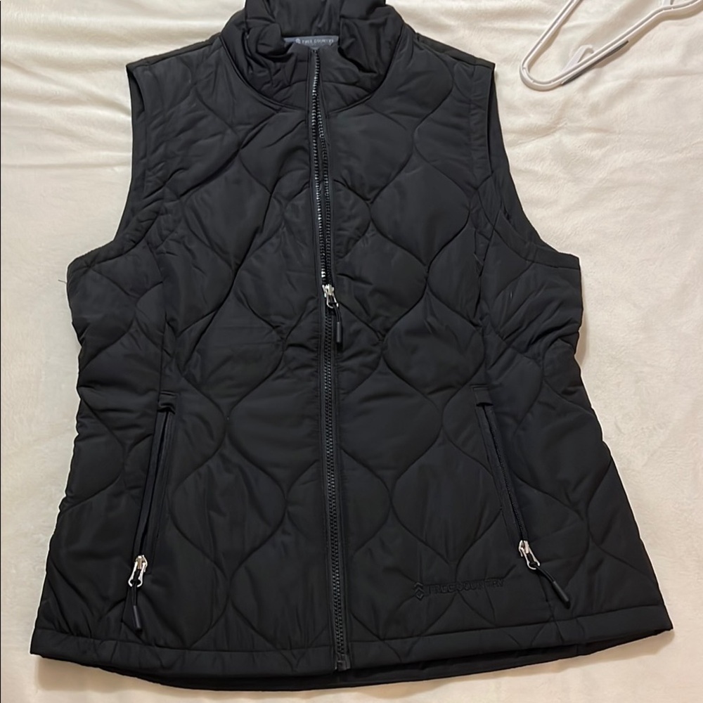 Free Country Black Quilted Vest with Stand-Up Collar and Insulation